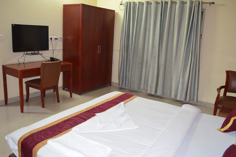 Service Apartment